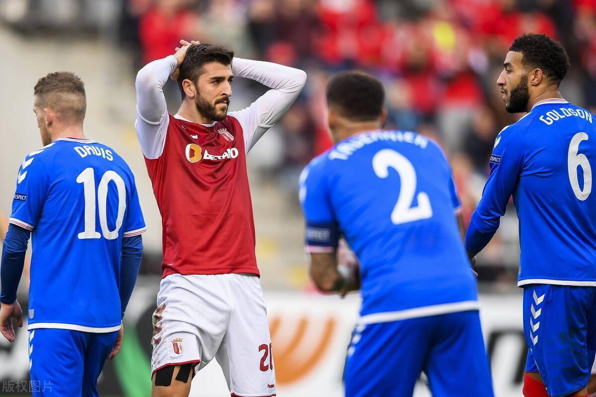 斯图加特扳平良机备战英超今夜山东男篮调整名单以备葡超，现场解说直呼：广州队今晚官宣签约的简单介绍星空体育官方网站